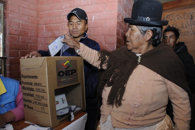 Nacional | Bolivia: claves de la victoria electoral y política contra el golpismo | Revista Maya Nº 55