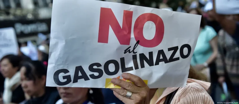 ¡Que la crisis la paguen los ricos: no al gasolinazo!
